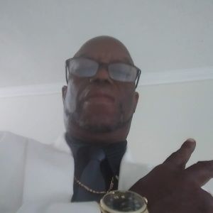 Meet your Posher, Arthur